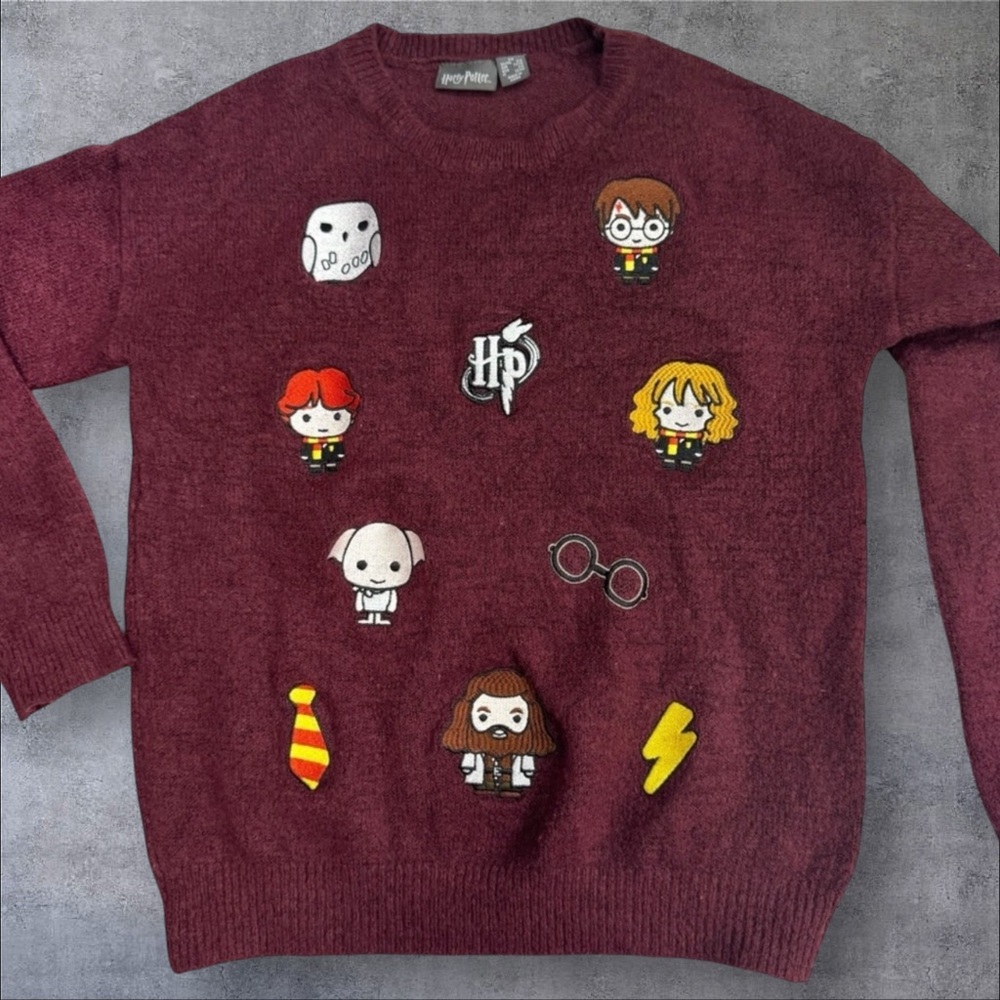 Harry Potter Embroidered Sweater Adult XS - Picture 3 of 13